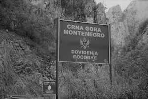 Crna Gora Otvara Tri Granicna Prelaza Sa Srbijom