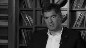 Poslanik Nebojsa Medojevic Ne Gradi Zgradu U Tivtu