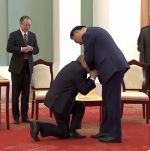 Putin Kleci 2