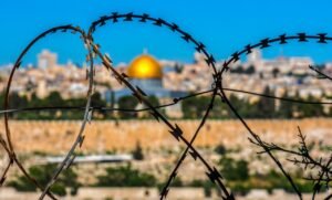Barbed Wire 1876148 1280